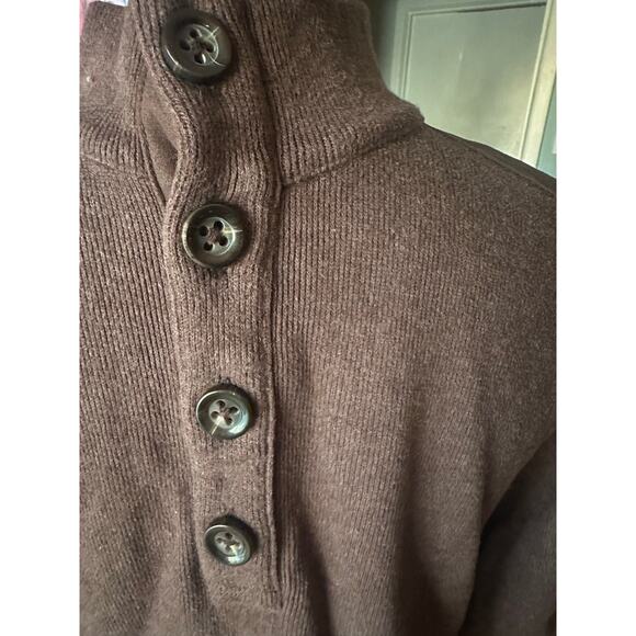 Cremieux Classic Knit Sweater w/ Suede Elbow Patches – Brown - Picture 2 of 10